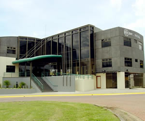Edificio Oficinas y Telebanco